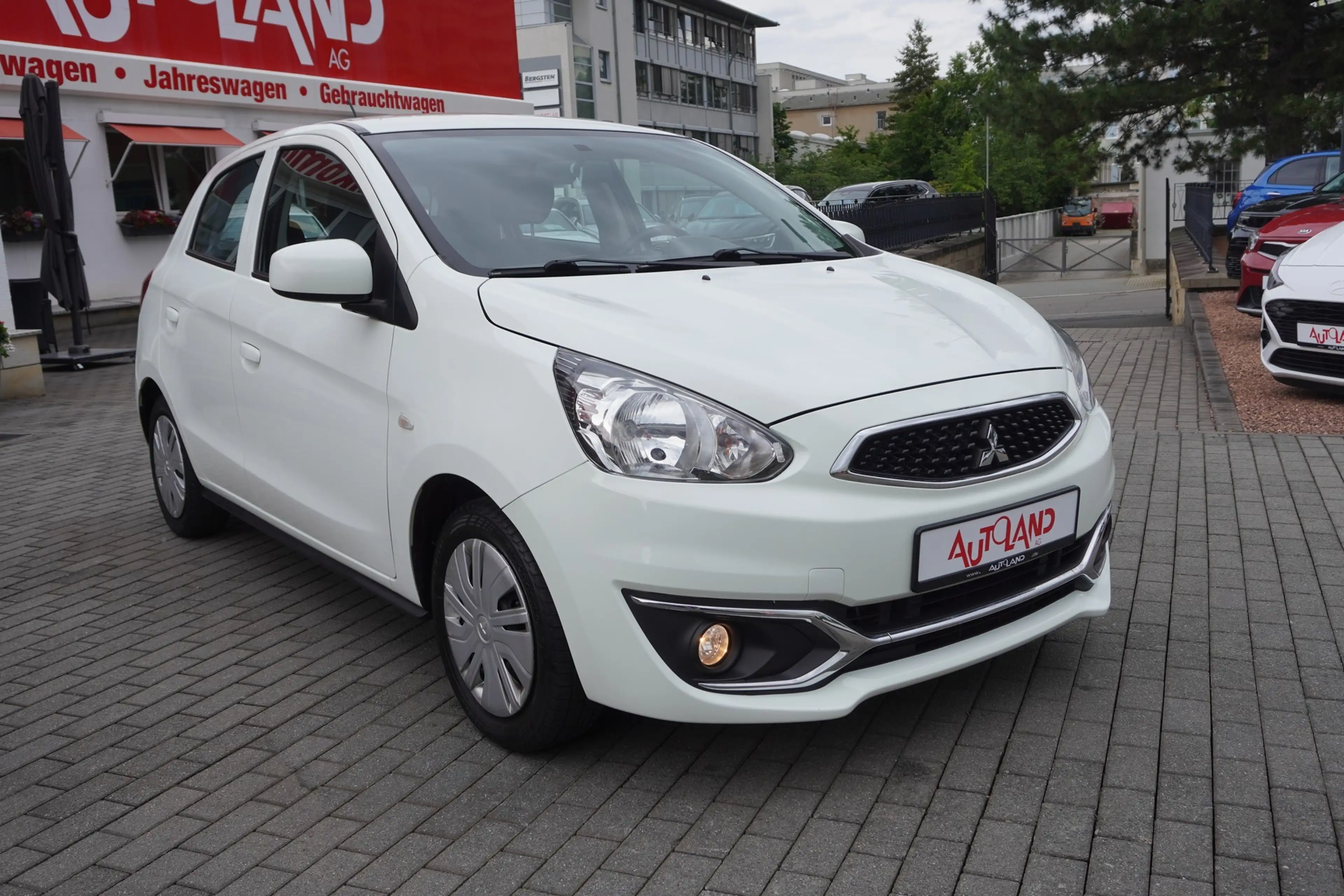 Mitsubishi Space Star 1.2 Select DAB Klima Freisprechanlage — photo 4