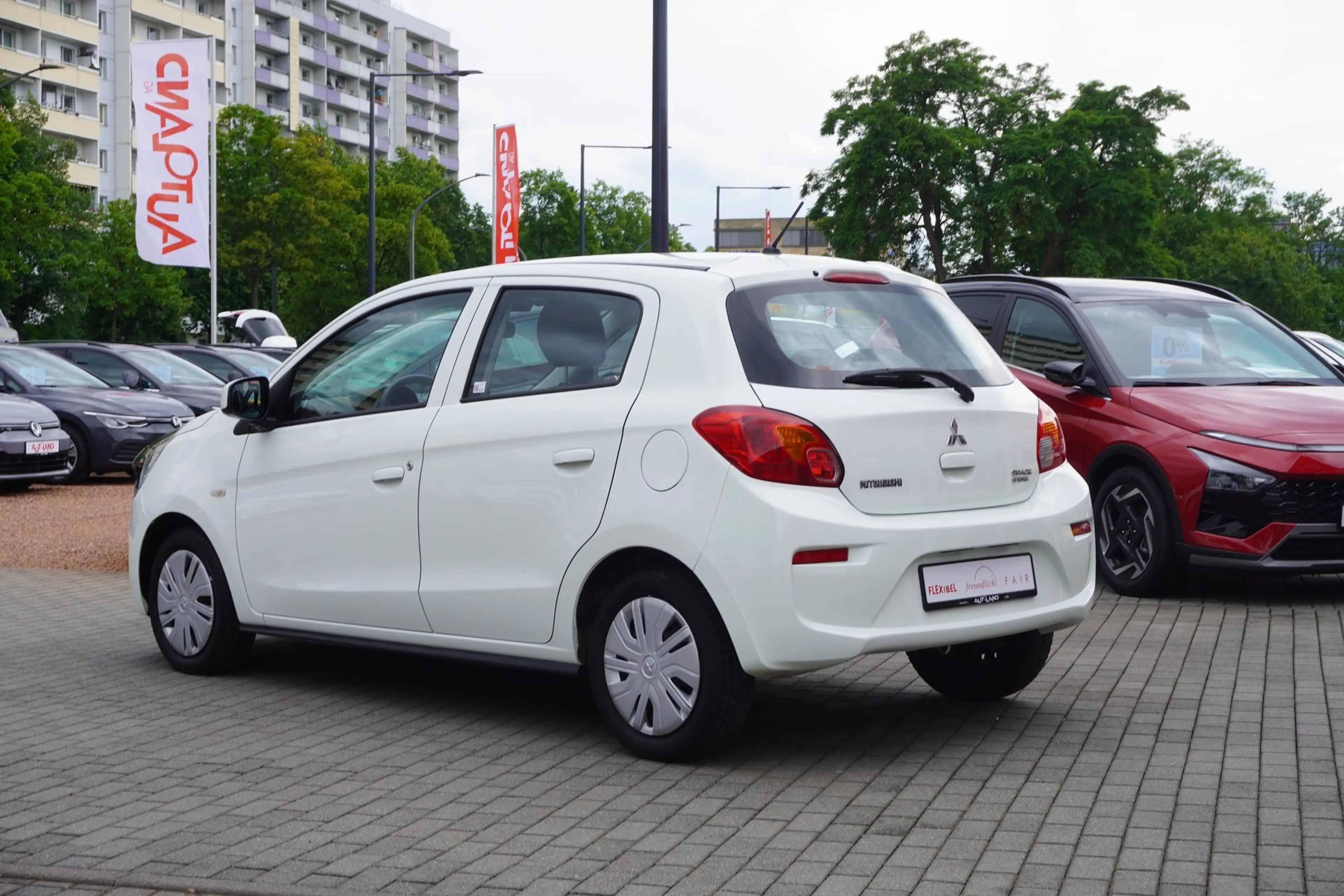 Mitsubishi Space Star 1.2 Select DAB Klima Freisprechanlage — photo 2