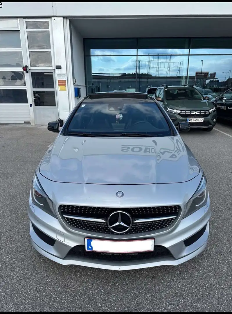 Mercedes-Benz CLA 220 220d AMG-Line Limousine, Pickerl Neu!! Silber - 1