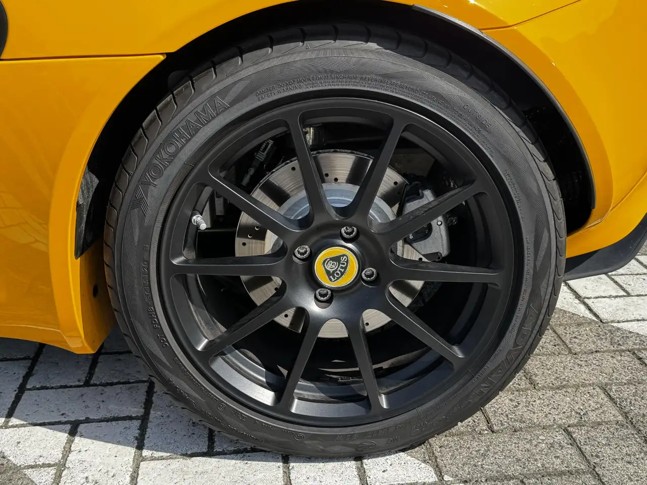 Lotus Elise 2021 — фото 26