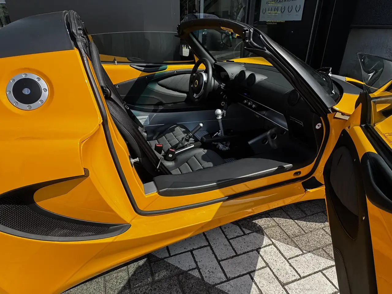 Lotus Elise 2021 — фото 19