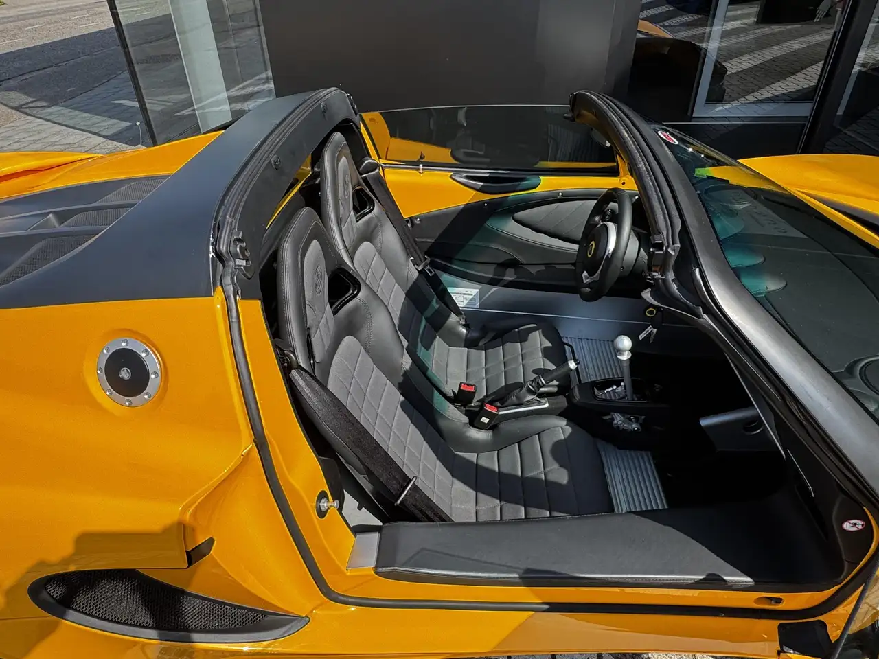 Lotus Elise 2021 — фото 18
