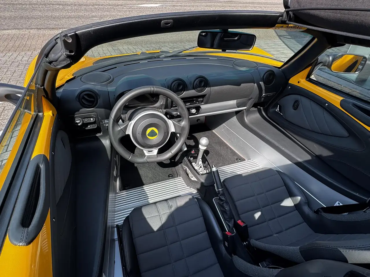 Lotus Elise 2021 — фото 16