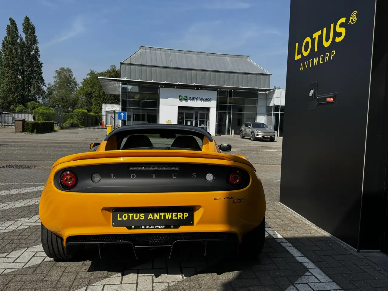 Lotus Elise 2021