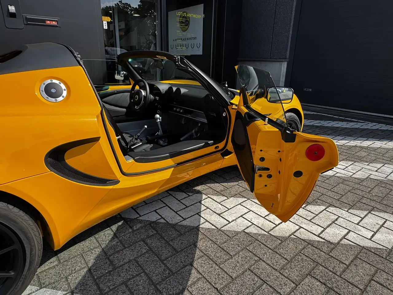Lotus Elise 2021 — фото 20