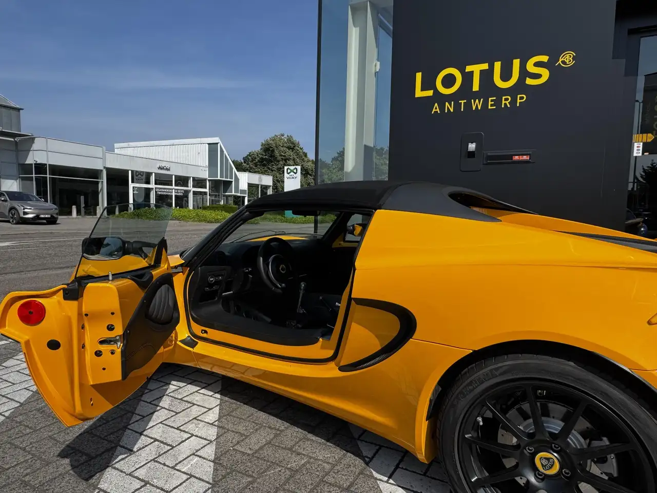 Lotus Elise 2021 — фото 11
