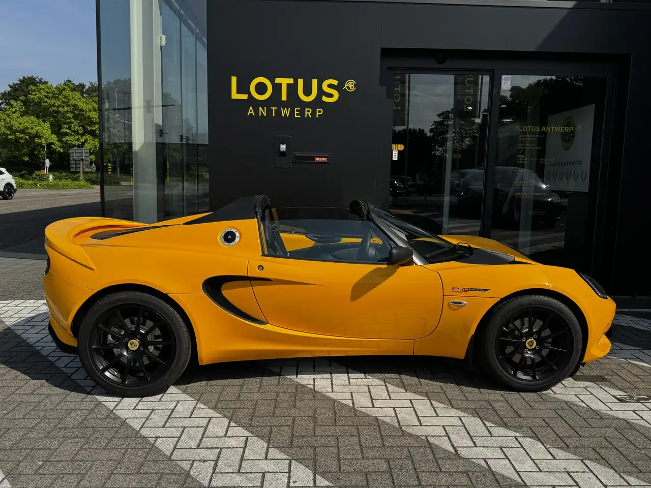 Lotus Elise 2021 — фото 7
