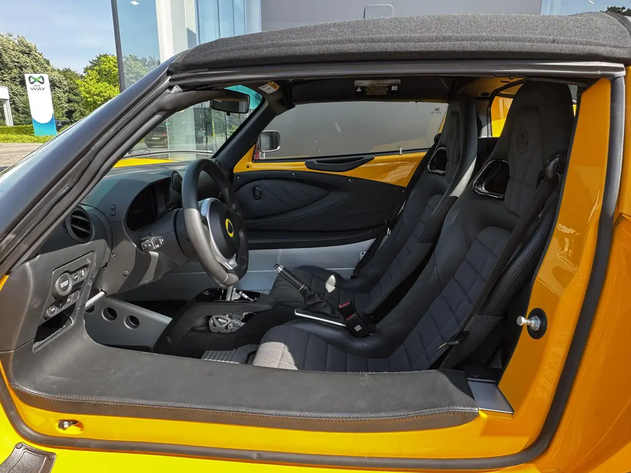 Lotus Elise 2021 — фото 15