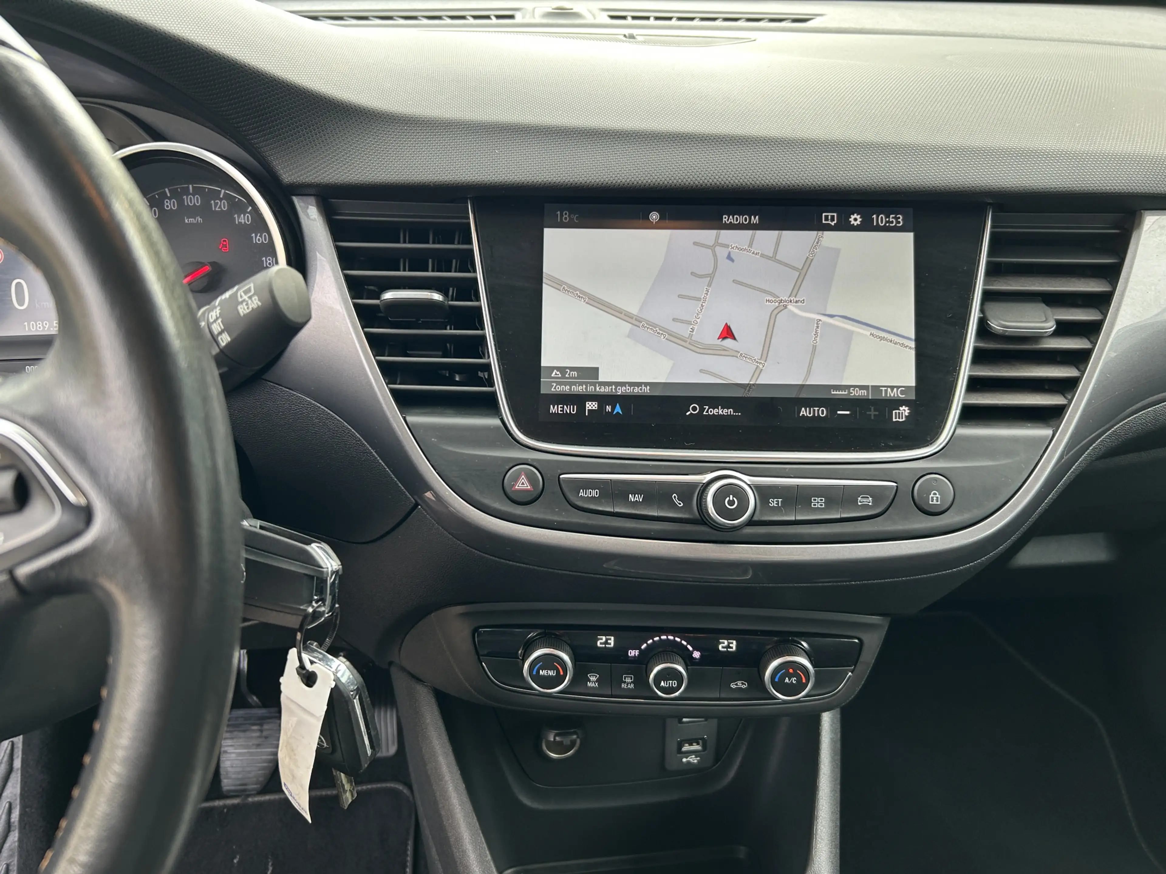 Opel Crossland X 1.2 Turbo Innovation — photo 13