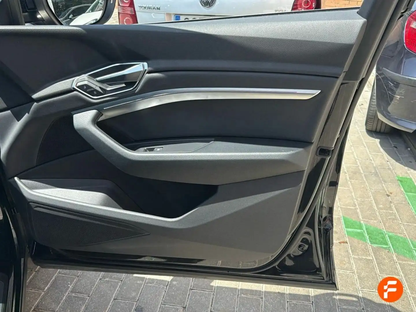 Audi e-tron Advanced 55 quattro Amarillo - 1