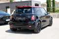 MINI Cooper (2) coupe 1.6 211 ch jcw Schwarz - thumbnail 2