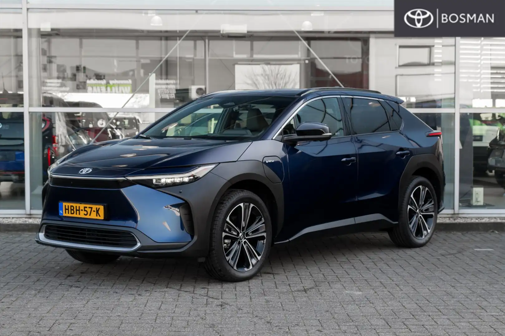 Toyota bZ4X 71,4 kWh 204pk Aut Premium DEMO VOORDEEL Blauw - 1