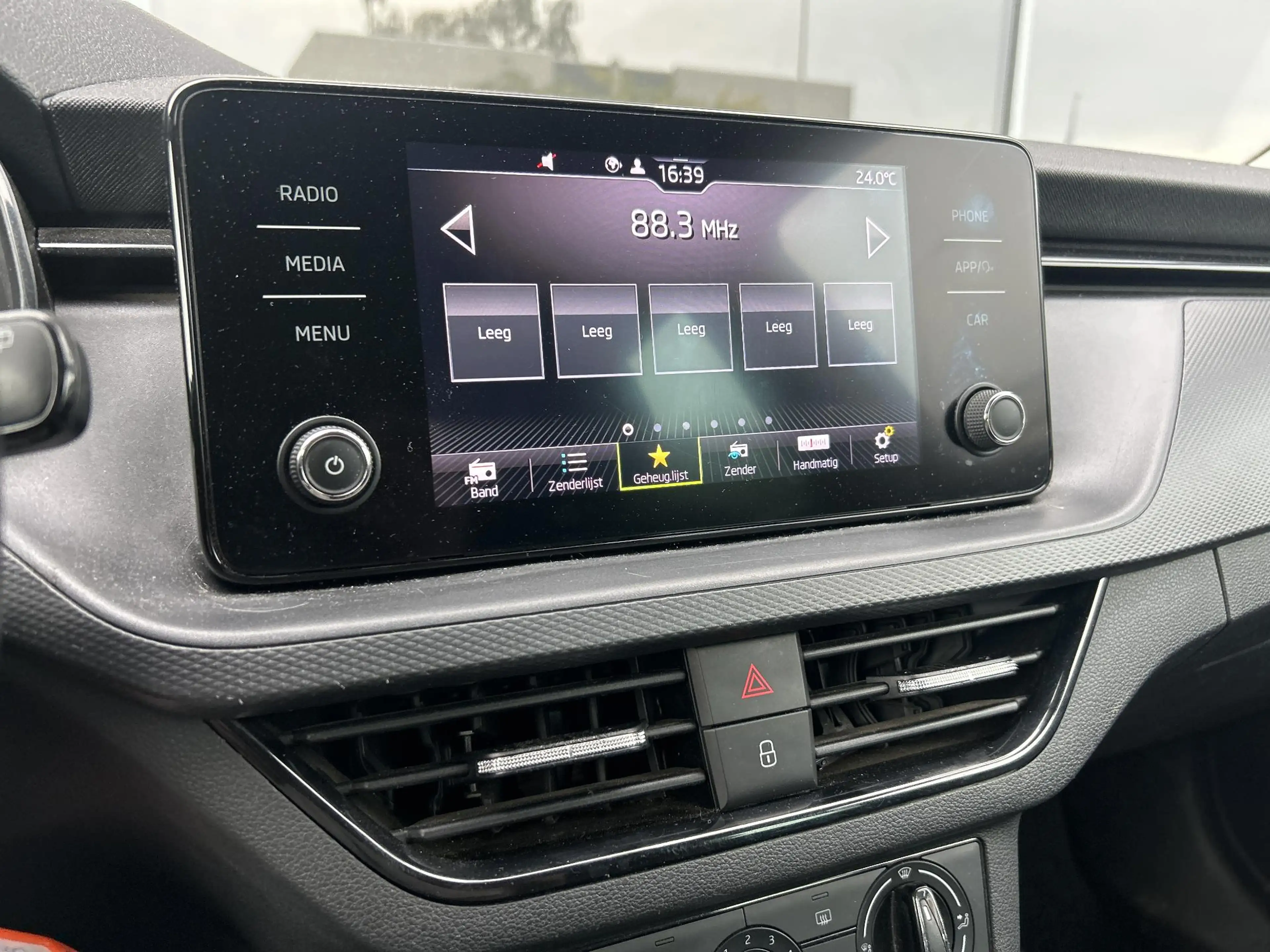 Skoda Kamiq 1.0 TSI Ambition | € 7.400,- NETTO! | Cruise | Air — photo 15