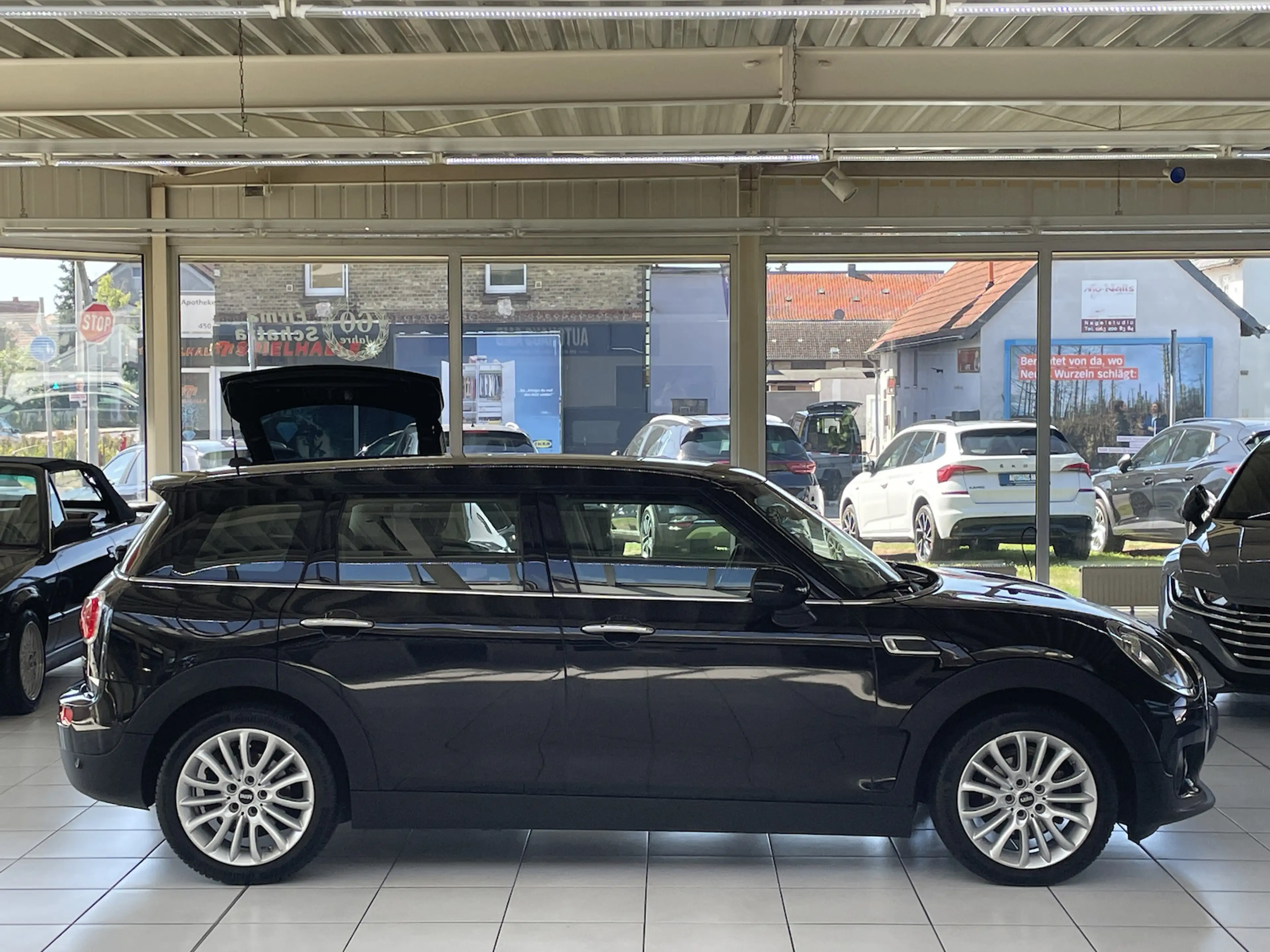 MINI One Clubman 1.5 Keyless Sitzh. BT PDC 1.Hand — photo 6