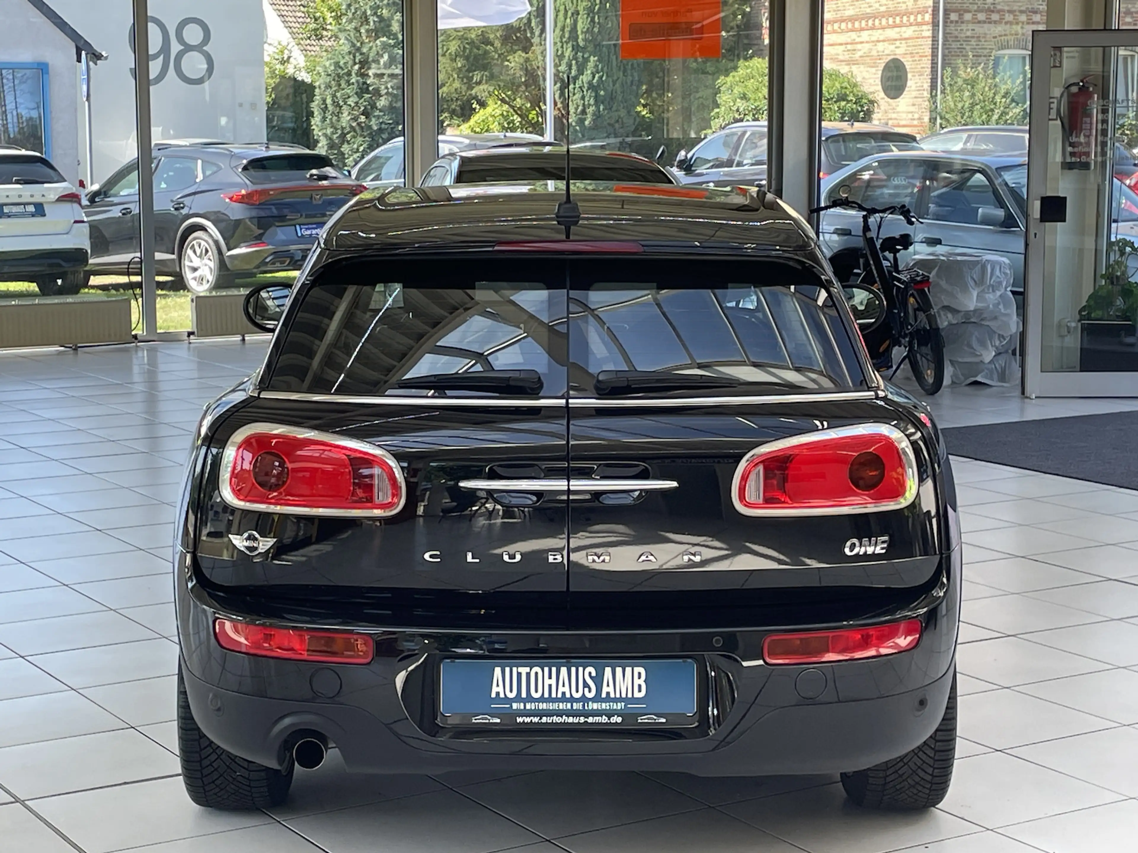 MINI One Clubman 1.5 Keyless Sitzh. BT PDC 1.Hand — photo 7