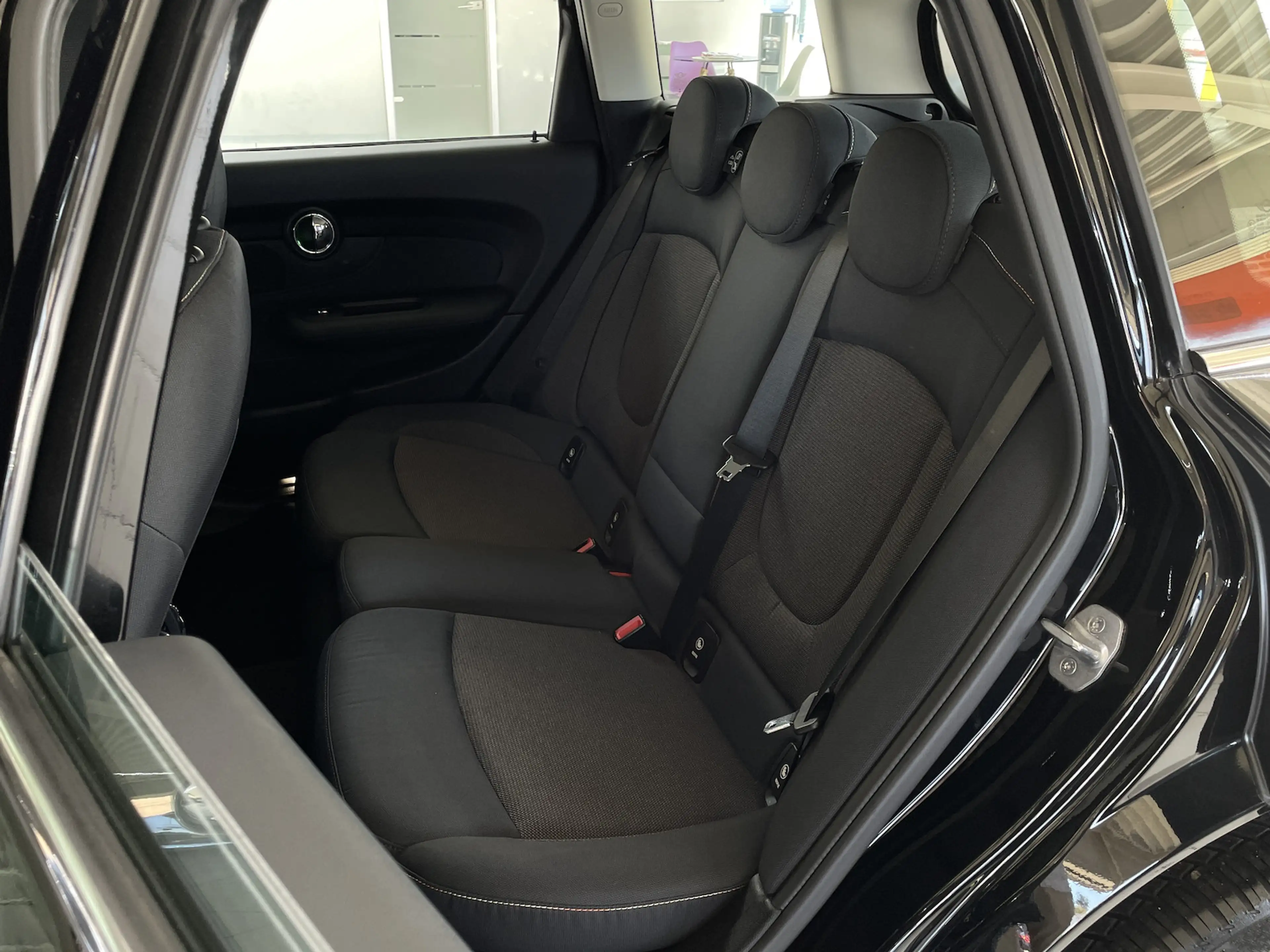 MINI One Clubman 1.5 Keyless Sitzh. BT PDC 1.Hand — photo 13