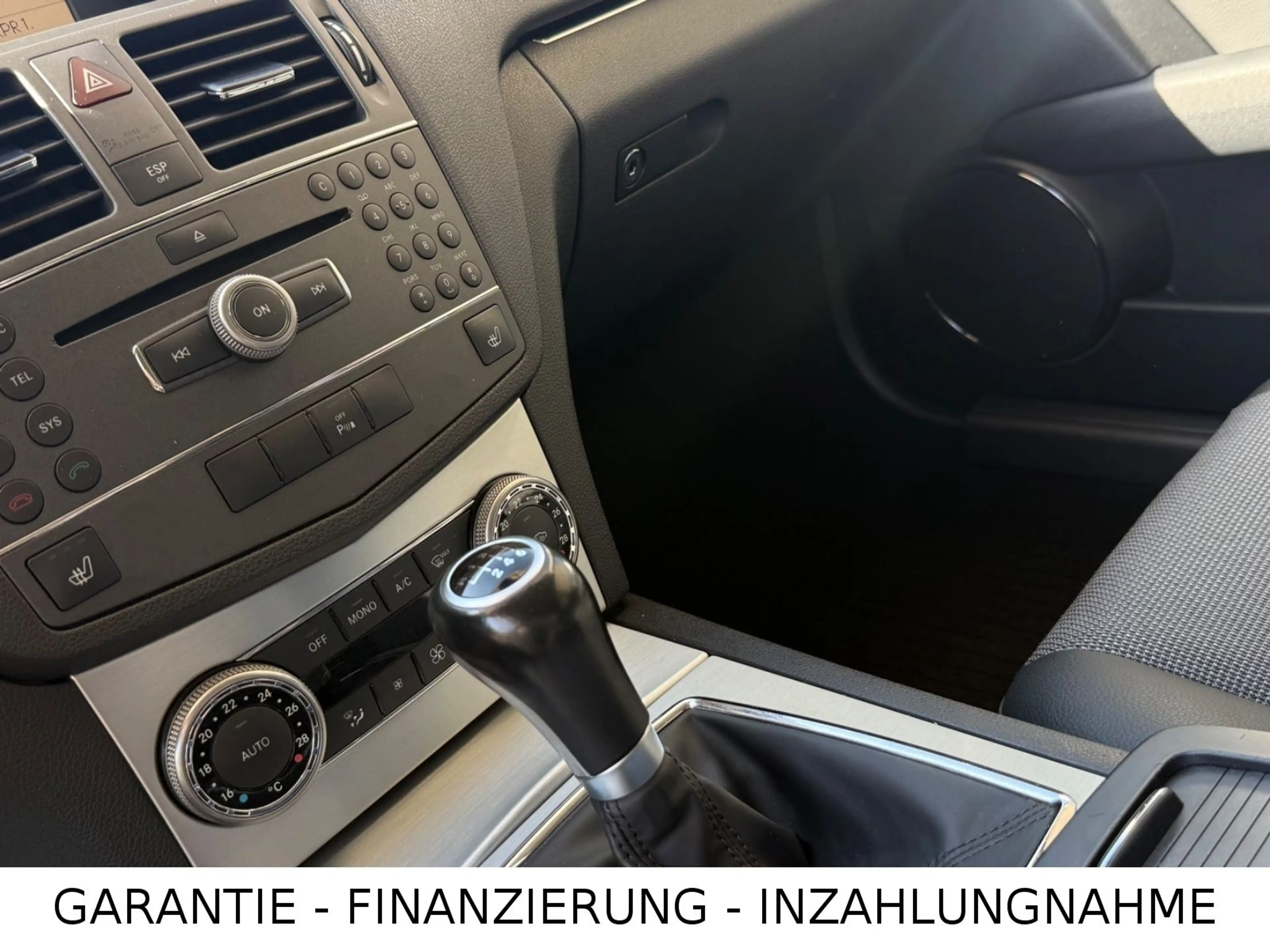 Mercedes-Benz C 200 Kompressor/Scheckheft/*WENIG KM*/Rentnerfz — photo 12