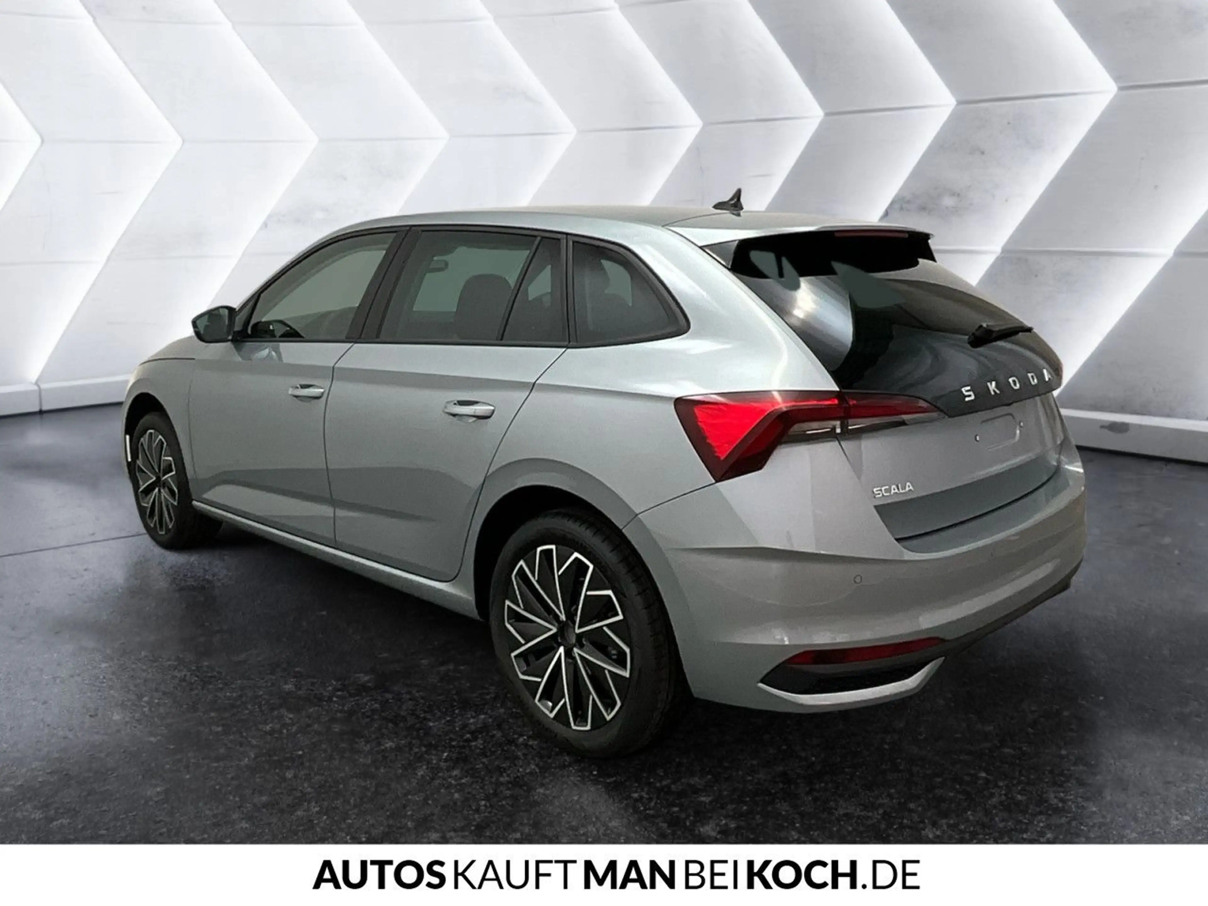Skoda Scala Balance 1.0 TSI DSG FAHRASSIST PLUS BLACK — photo 4