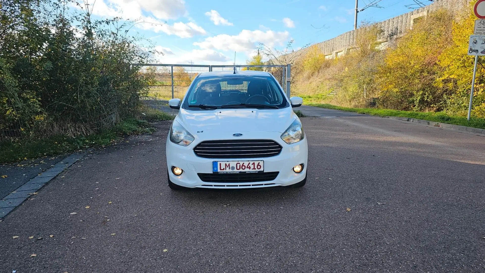 Ford Ka/Ka+ KA+ Cool & Sound Blanc - 1