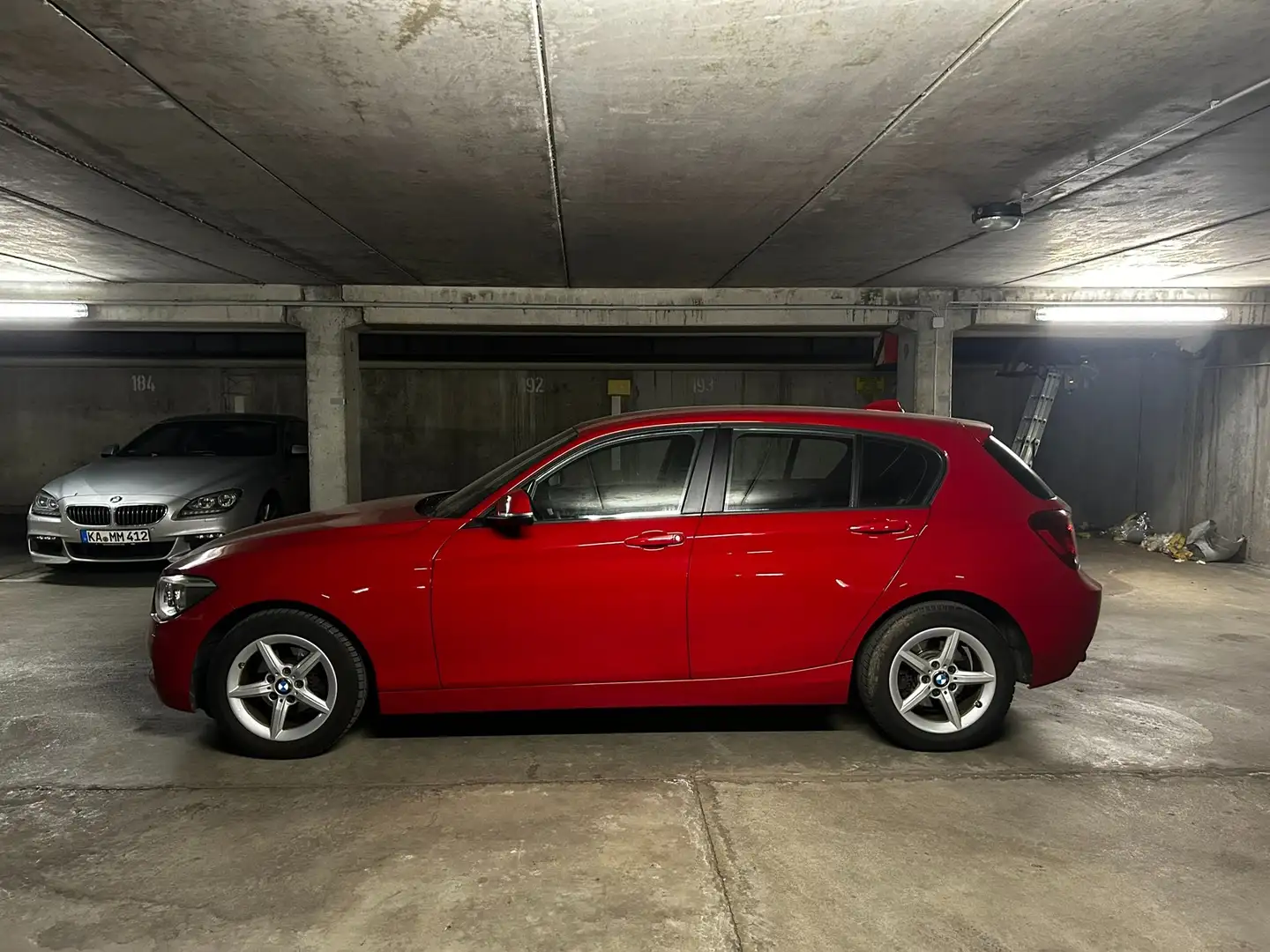 BMW 116 116i Xenon, PDC, Nav Business, TÜV 05/26 Červená - 2