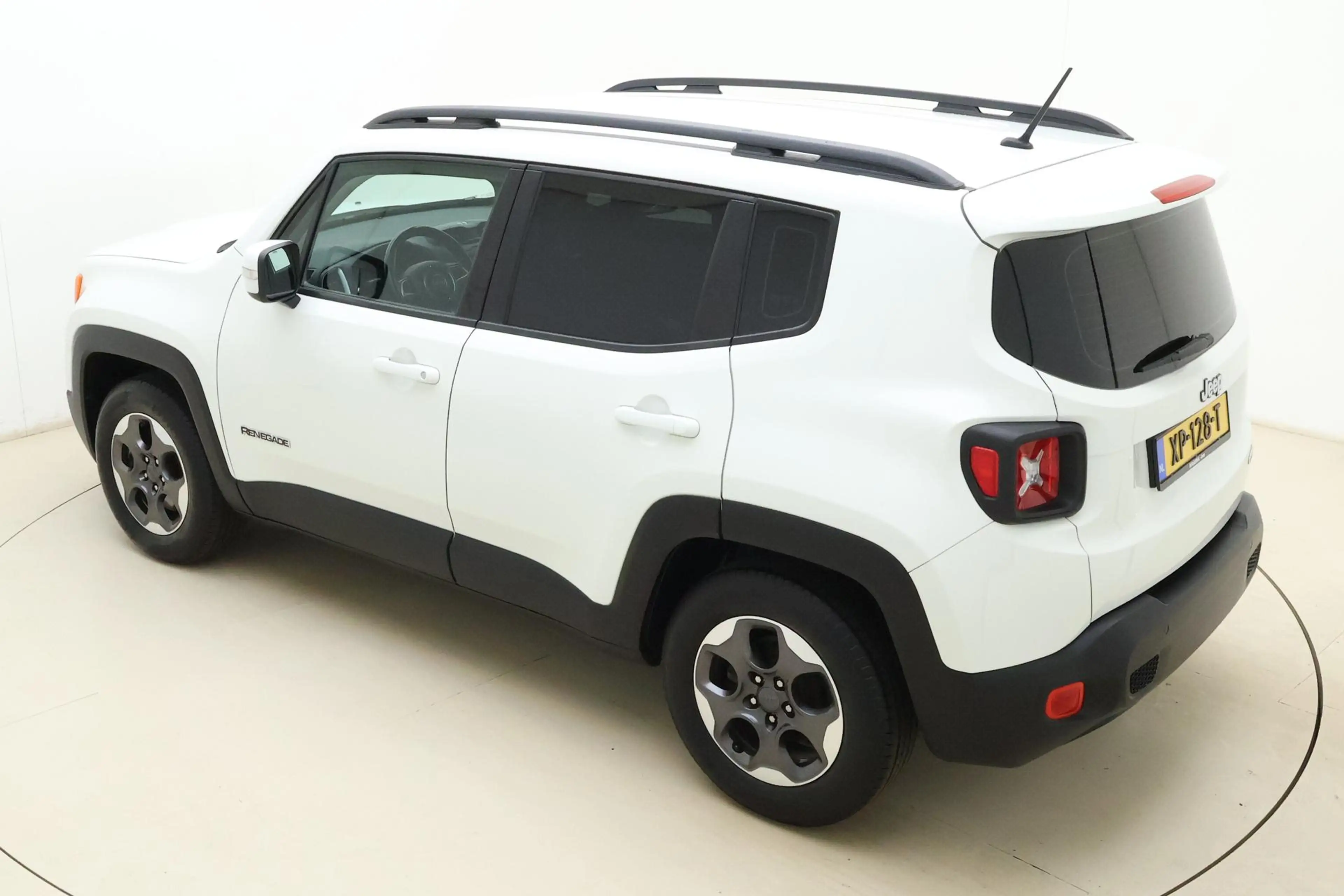 Jeep Renegade 1.6 E-Torq Longitude 110pk | Airco | Cruise Contro — photo 4