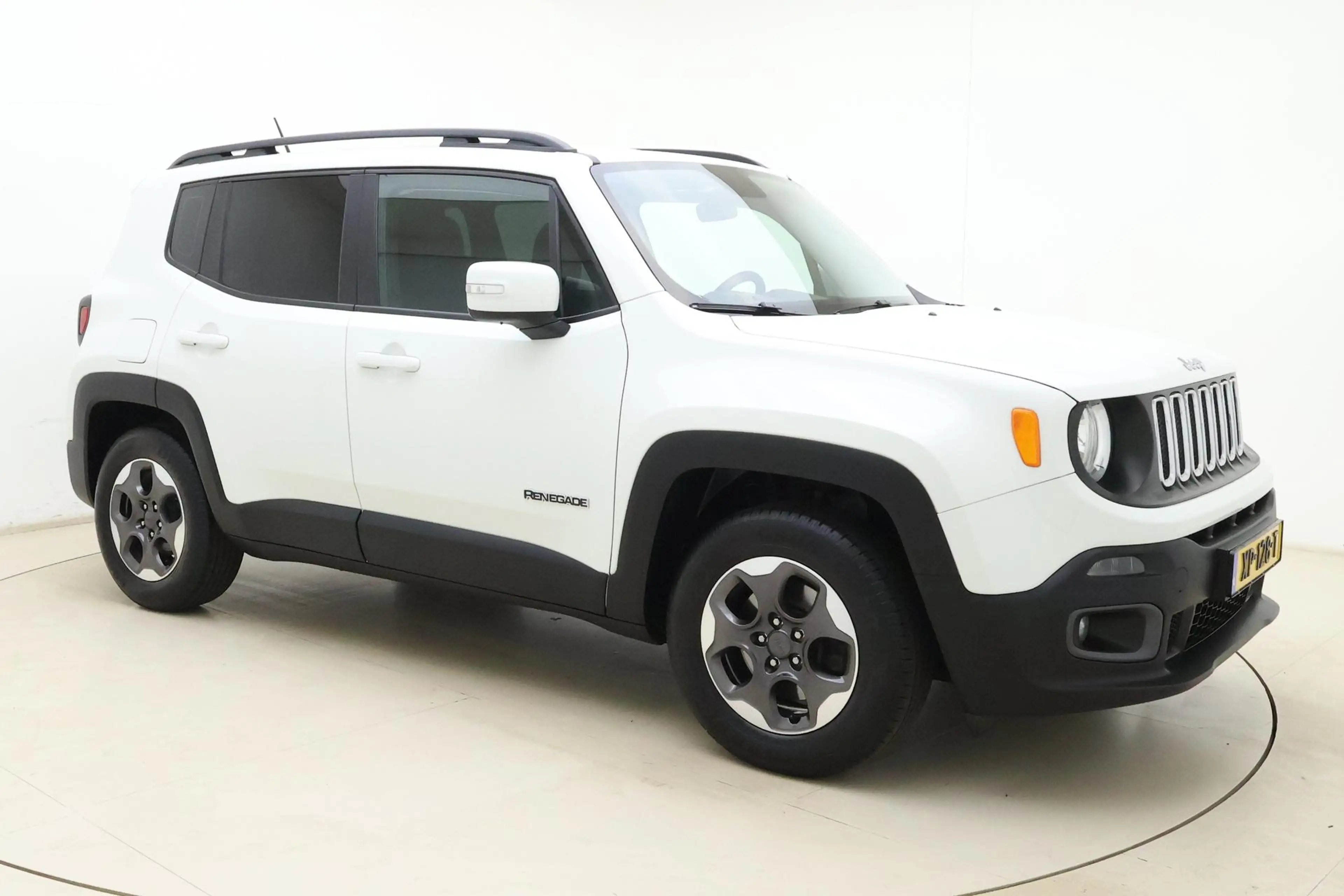 Jeep Renegade 1.6 E-Torq Longitude 110pk | Airco | Cruise Contro — photo 8