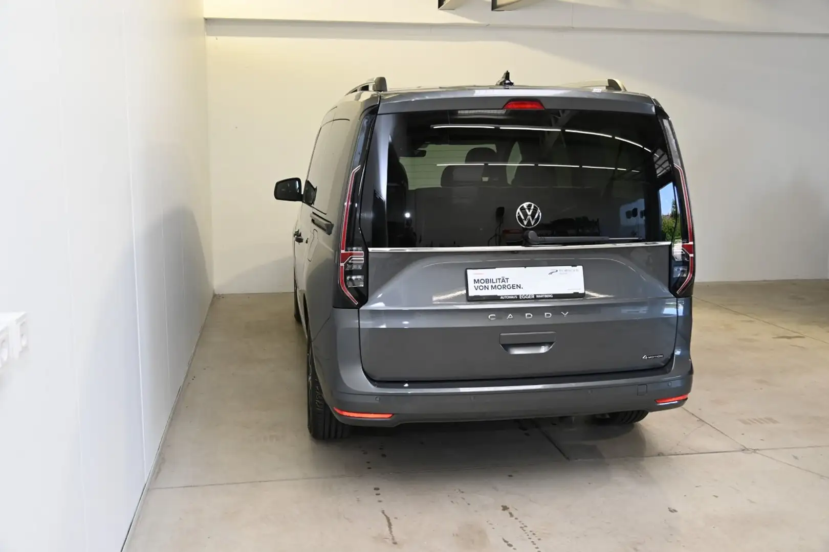 Volkswagen Caddy Style Maxi TDI 4MOTION Gris - 2