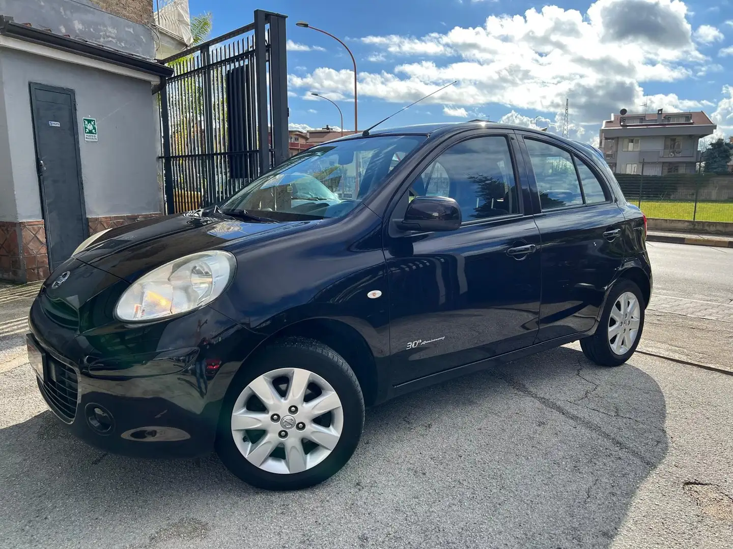 Nissan Micra Micra 5p 1.2 30th Anniversary  Clima/Bluetooth Nero - 1