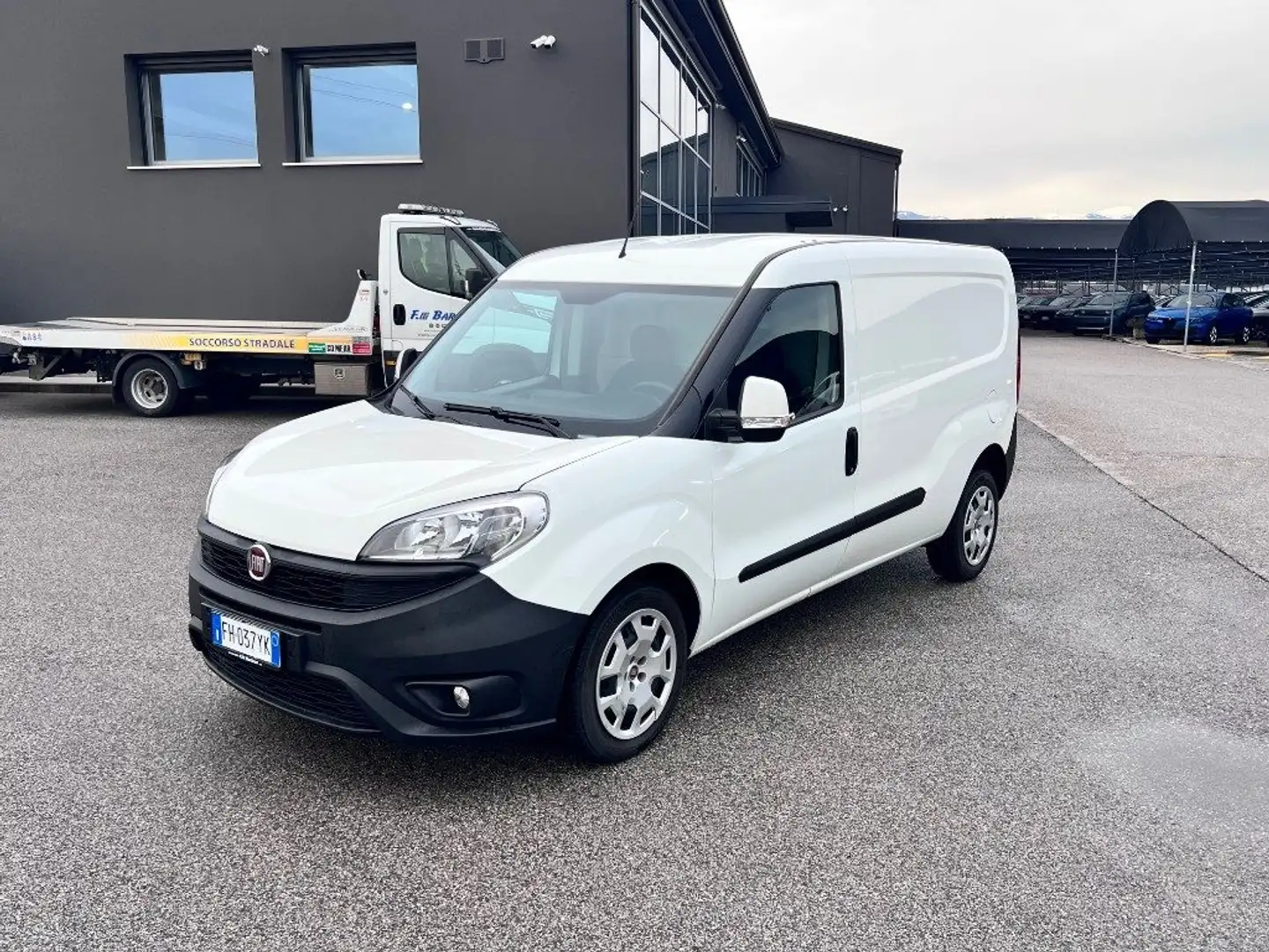 Fiat Doblo 1.6 MJT 120CV PL-TN Cargo Maxi SX Blanc - 1