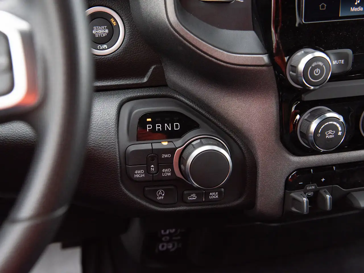 RAM 1500 fotografie RAM 1500