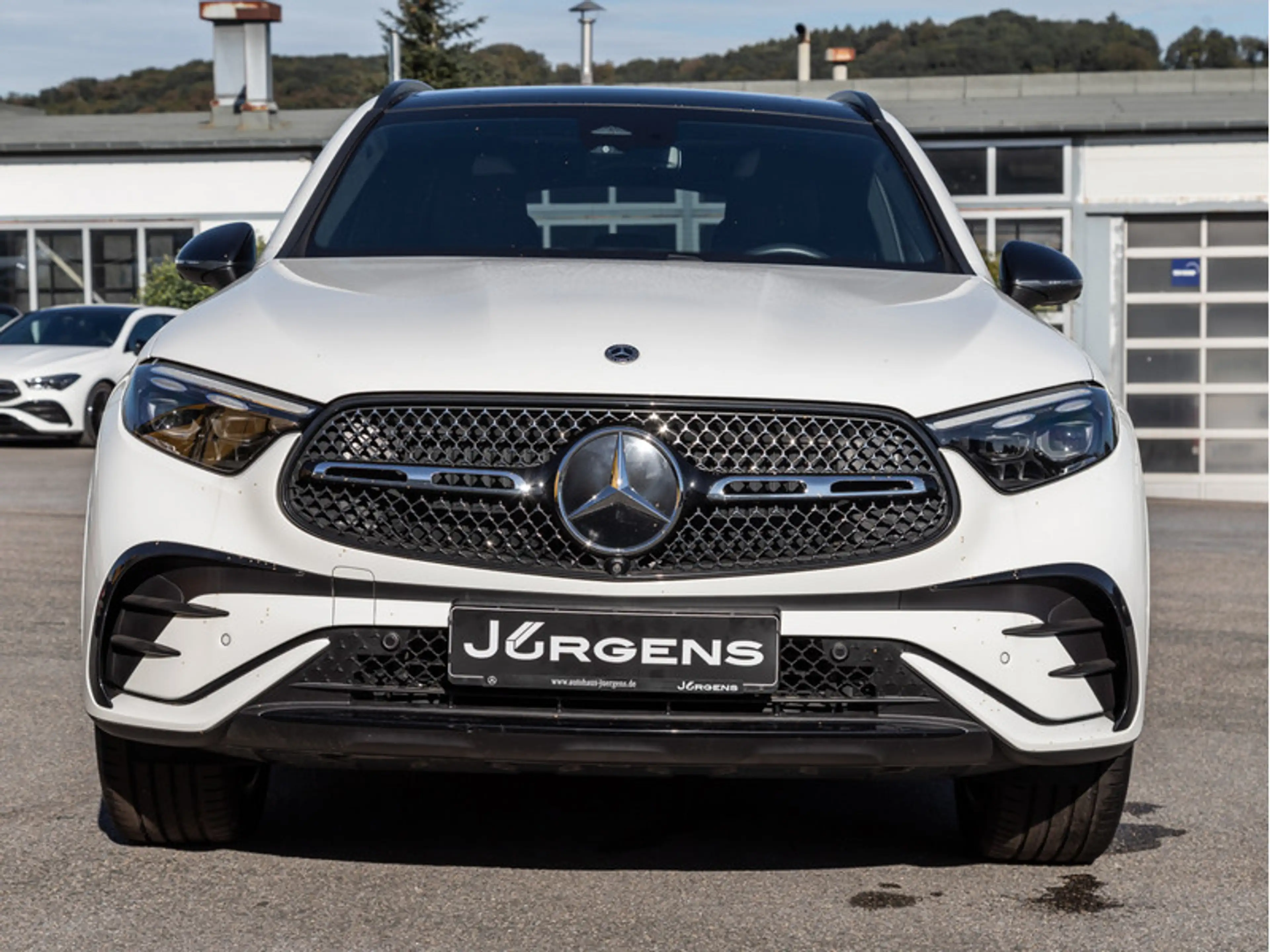 Mercedes-Benz GLC 220 d 4M AMG-Sport/DIGITAL/360/Pano/AHK/Memo — photo 3
