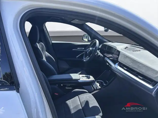 BMW X2 view 12