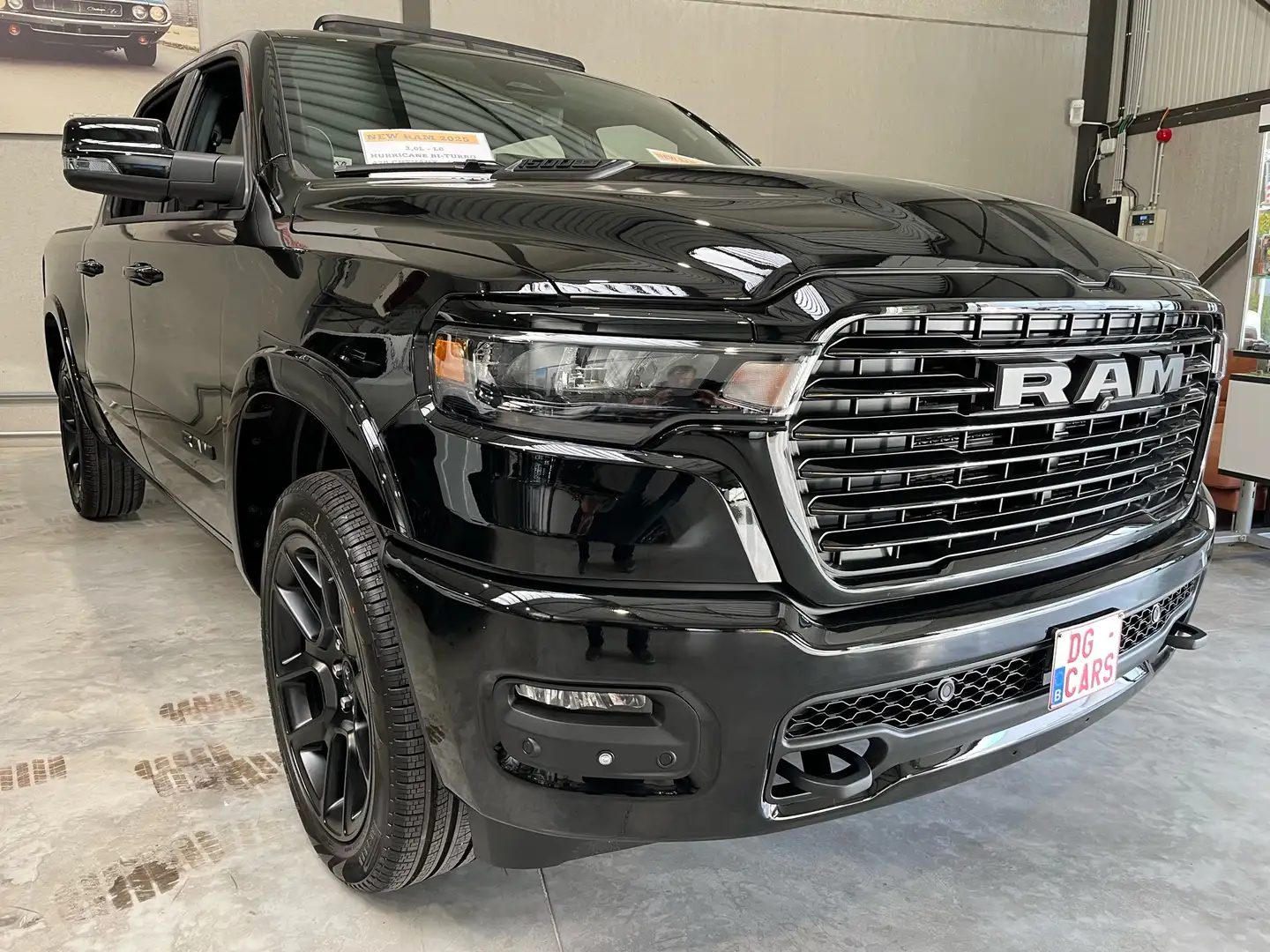 RAM 1500 Laramie Night Edition 2025 Noir - 2