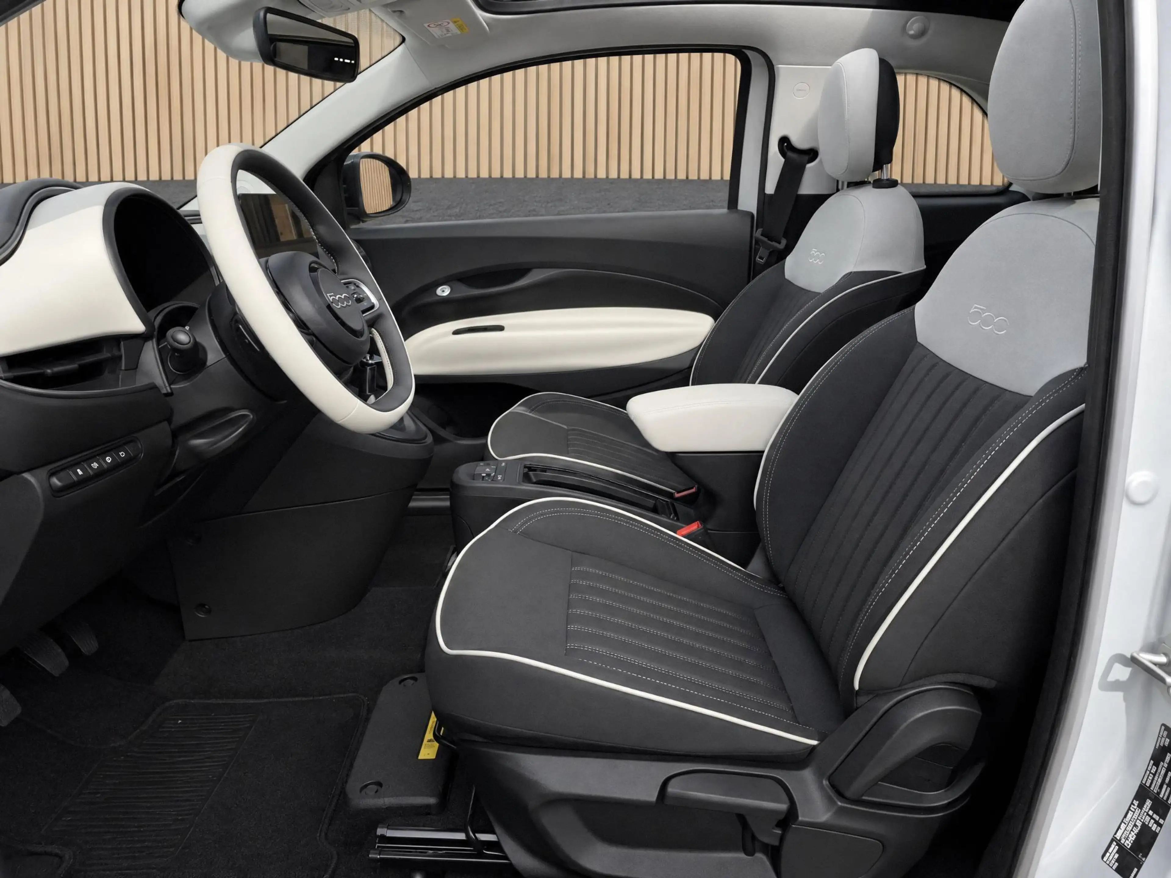 Fiat 500C 1.0 Hybrid La Prima | Navi / Camera / Climate — photo 12