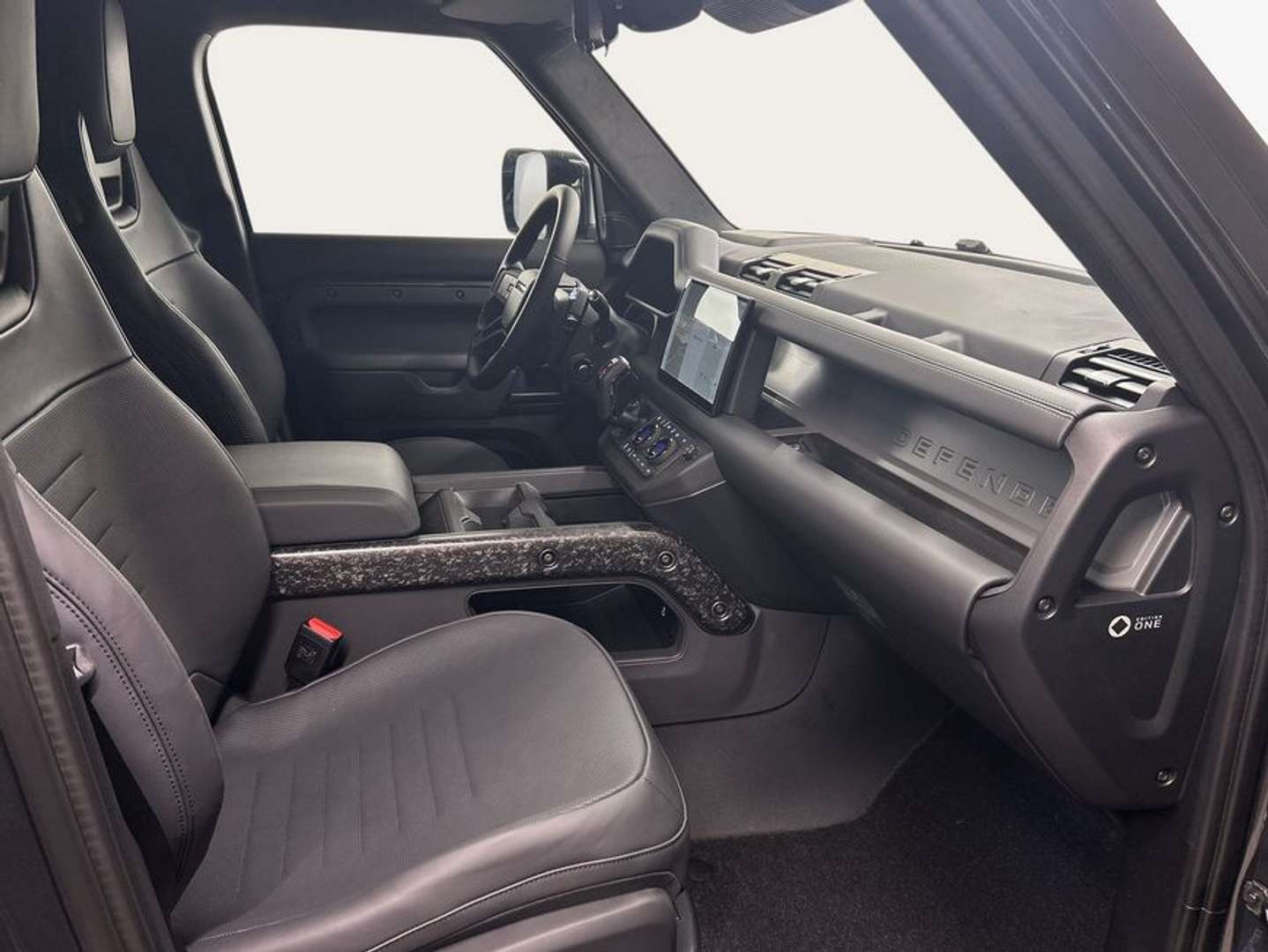Land Rover Defender 110 OCTA Edition One P635 AWD -  - Joinsteer - #2