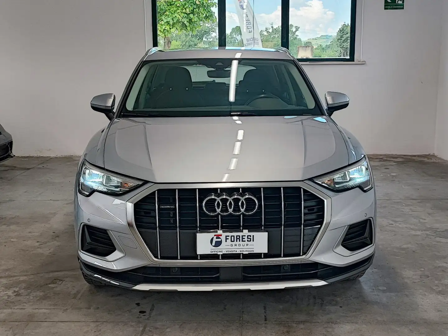 Audi Q3 Q3 35 2.0 tdi Business Advanced quattro s-tronic Gris - 2