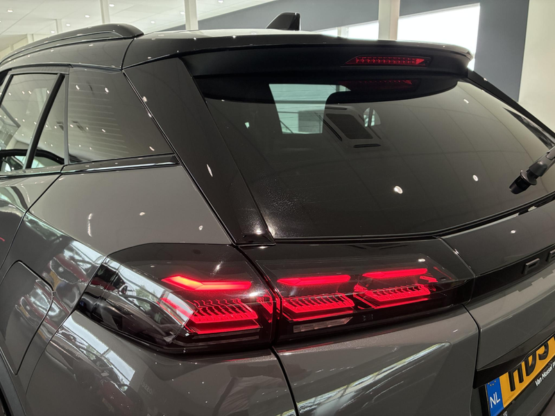 Peugeot e-2008 EV GT 54 kWh In Purmerend te bekijken l Aktieprijs — photo 2