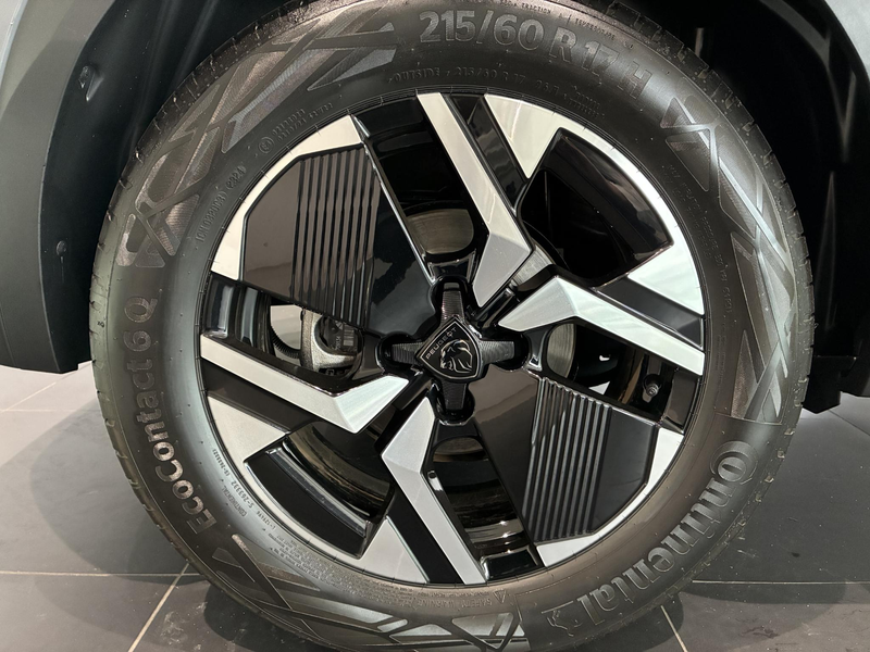 Peugeot e-2008 EV GT 54 kWh In Purmerend te bekijken l Aktieprijs — photo 6