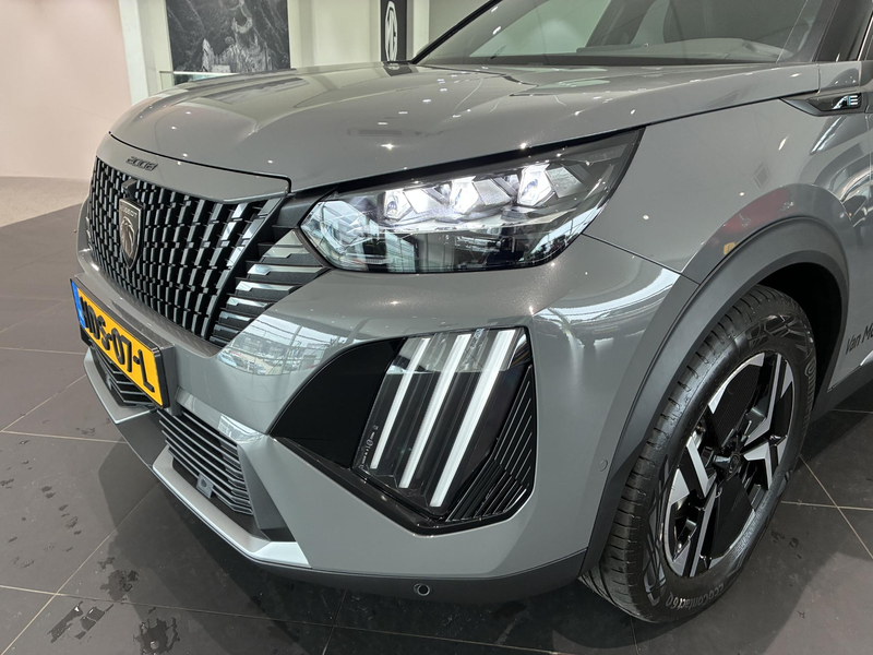 Peugeot e-2008 EV GT 54 kWh In Purmerend te bekijken l Aktieprijs — photo 12