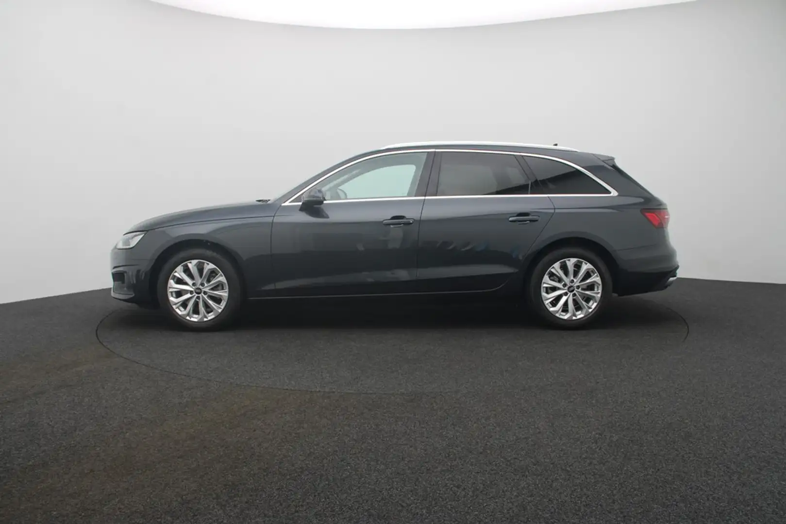 Audi A4 Avant 35 TFSI . Matrix Navi B&O AHK Gris - 2