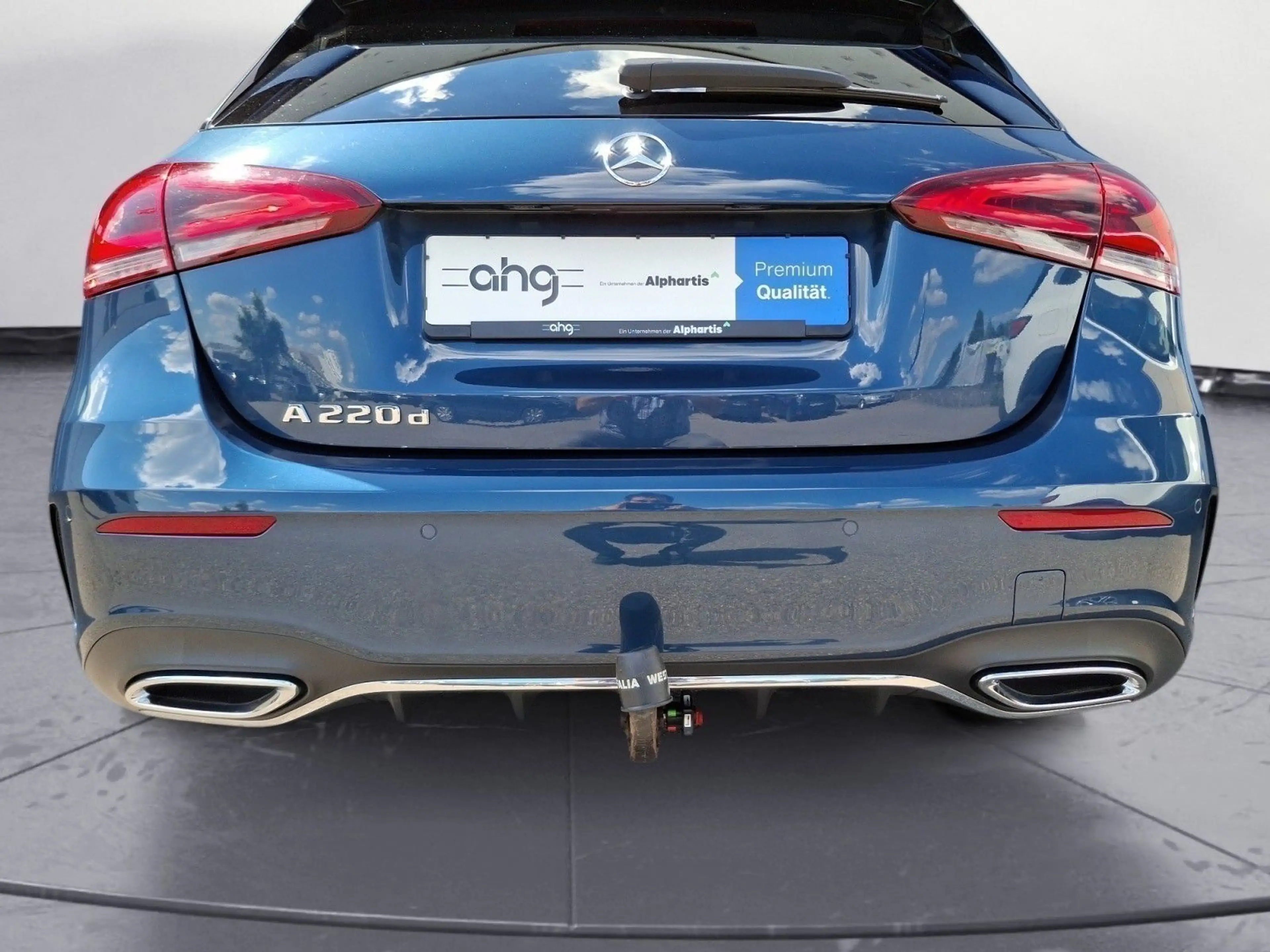 Mercedes-Benz A 220 d AMG Line — photo 14