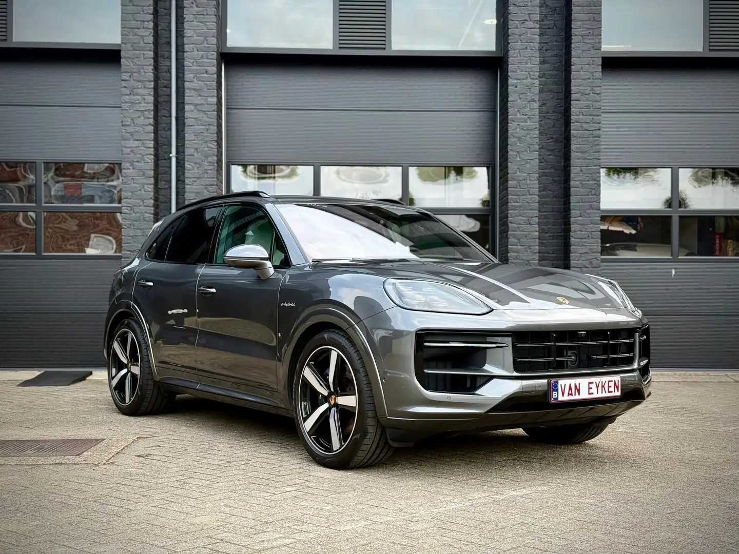 Porsche Cayenne Cayenne E-Hybrid *Full Option*Duo tone*Head up*Pas Grijs - 1