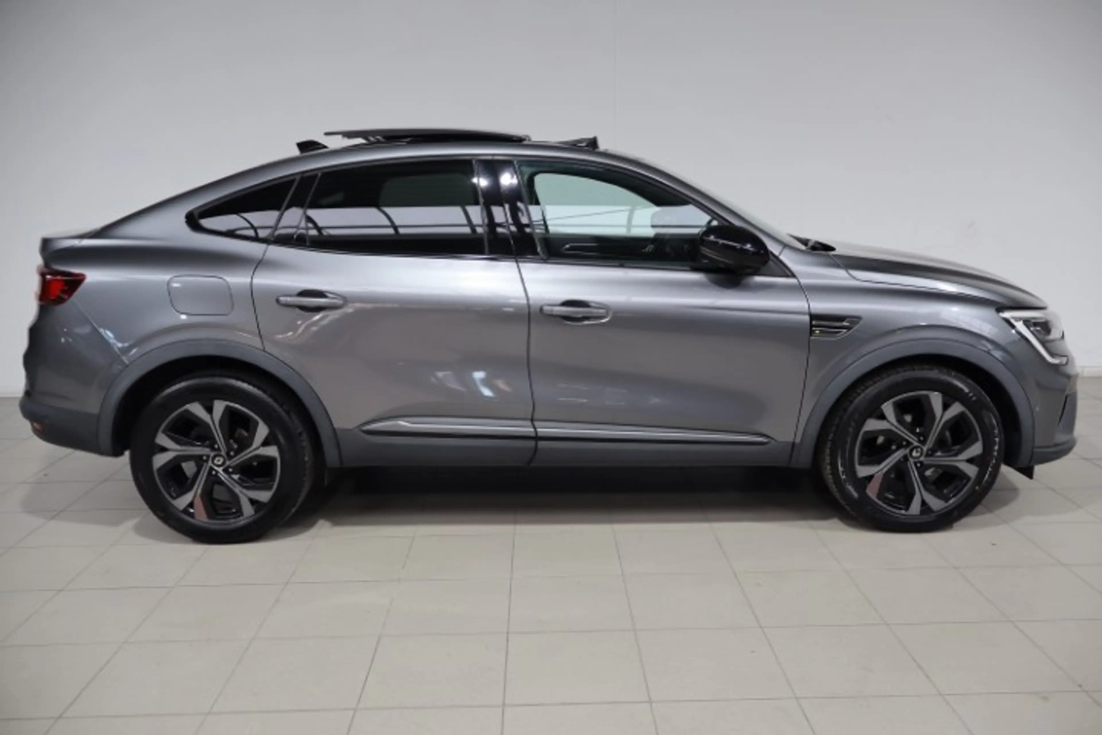 Renault Arkana Arkana 1.3 TCe R.S.Line EDC — photo 4