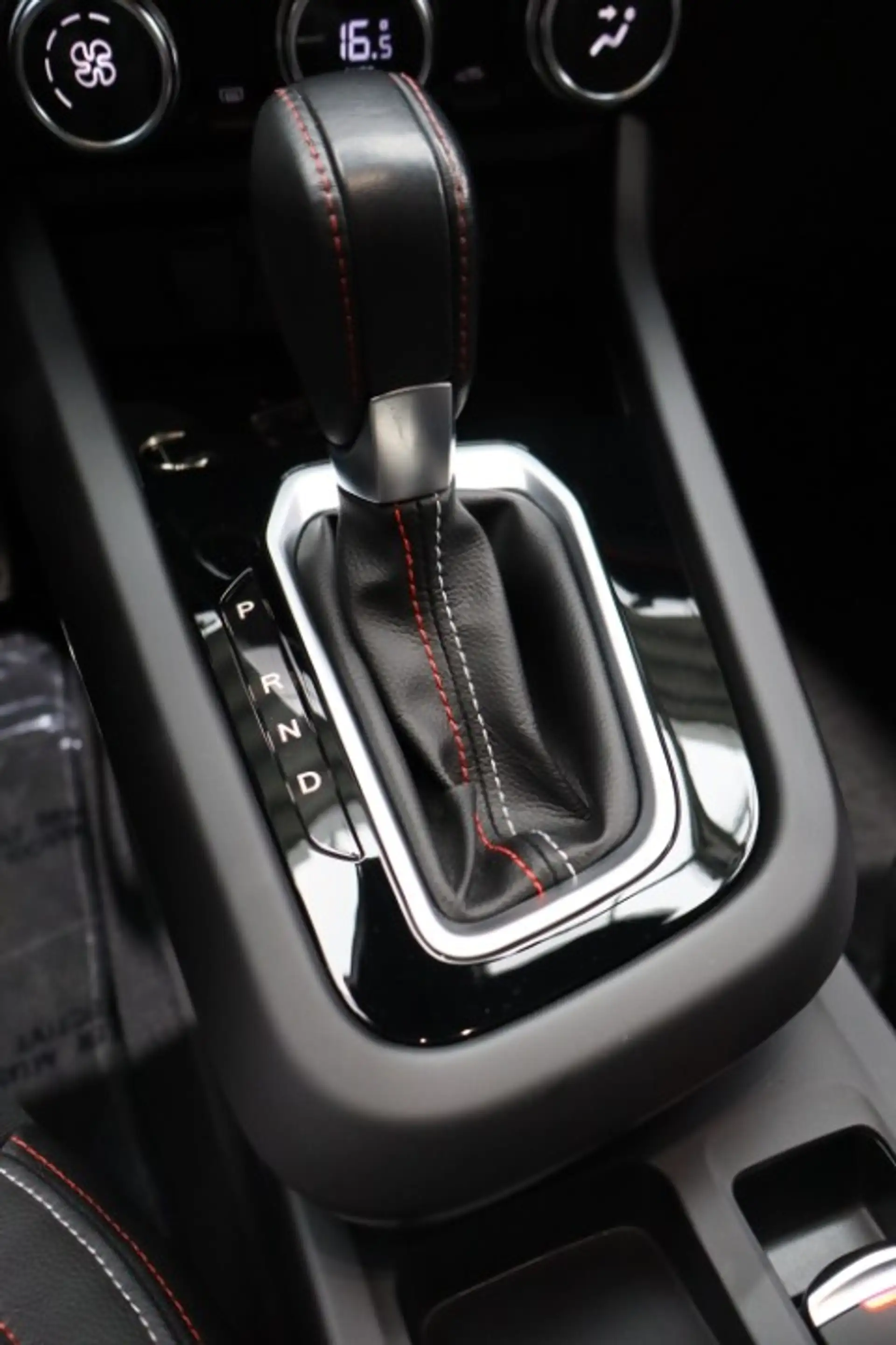 Renault Arkana Arkana 1.3 TCe R.S.Line EDC — photo 10