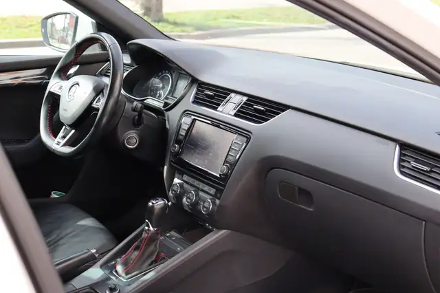 Skoda RS Combi 2.0 TDI 184 DS6 (Vidange DSG & Distri à