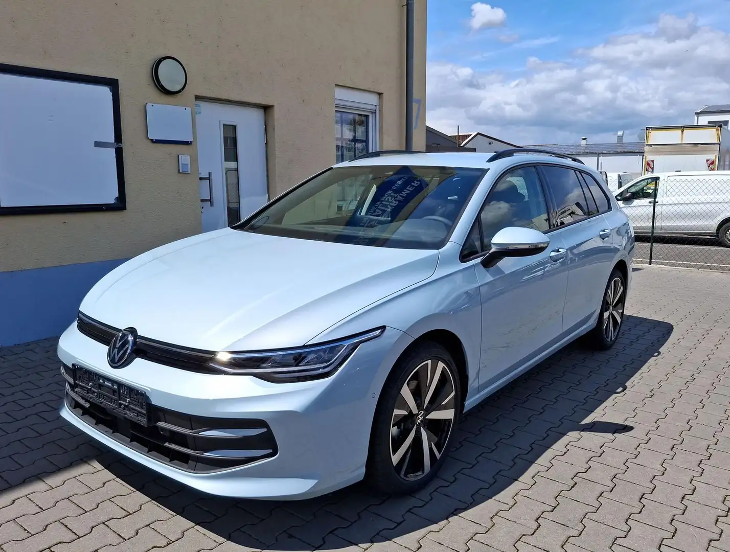 Volkswagen Golf Variant Limited neues Modell AHK el. Heckklappe ACC Kam... Blau - 1