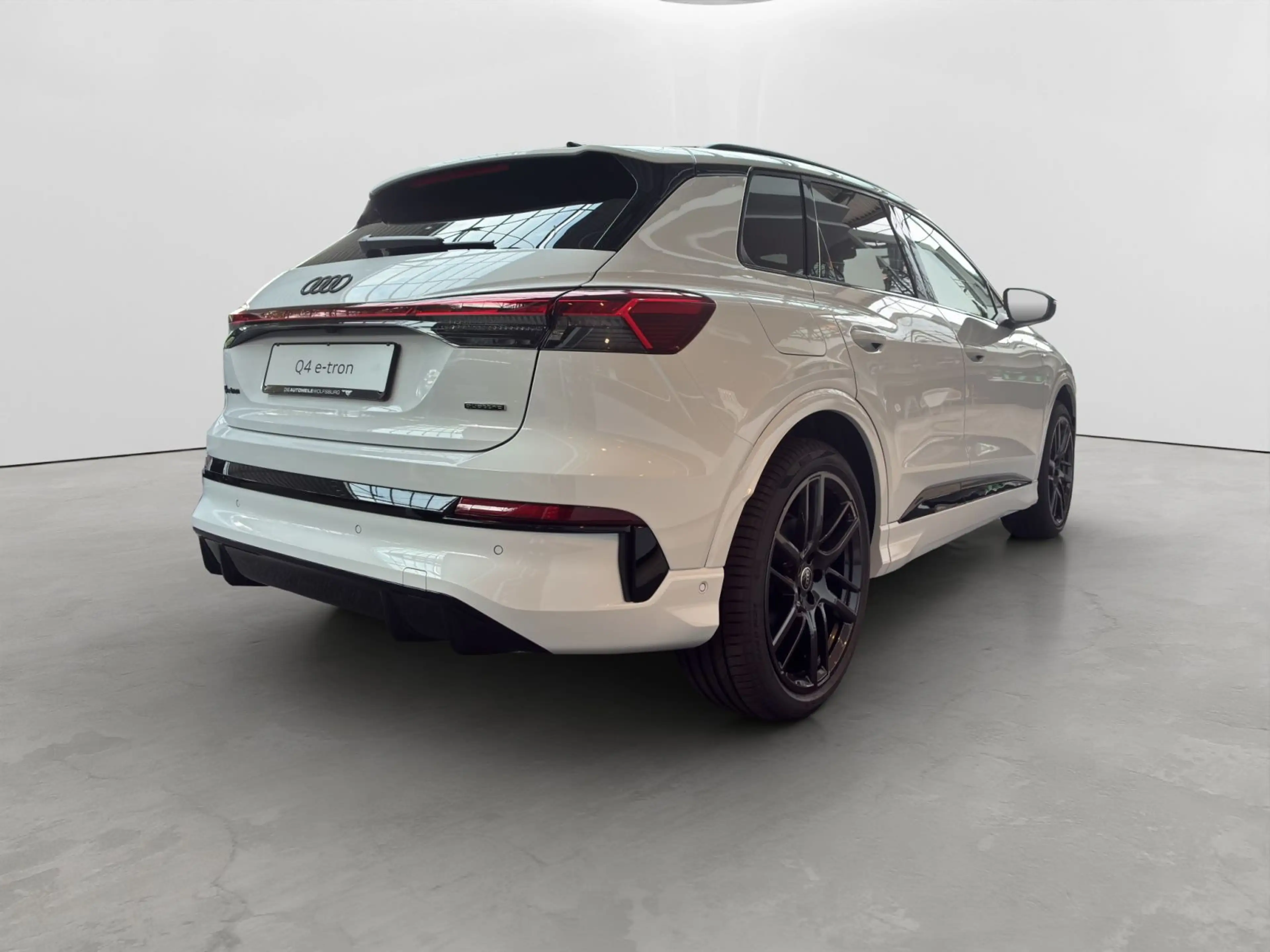 Audi Q4 e-tron Audi Q4 SUV e-tron quattro 220 kW — photo 5