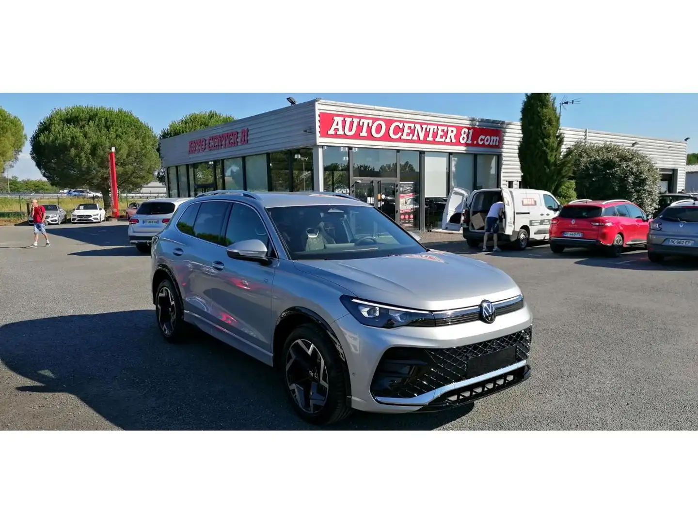 Volkswagen Tiguan NOUVEAU TDI 150 DSG R-Line +MATRIX LED Argent - 1