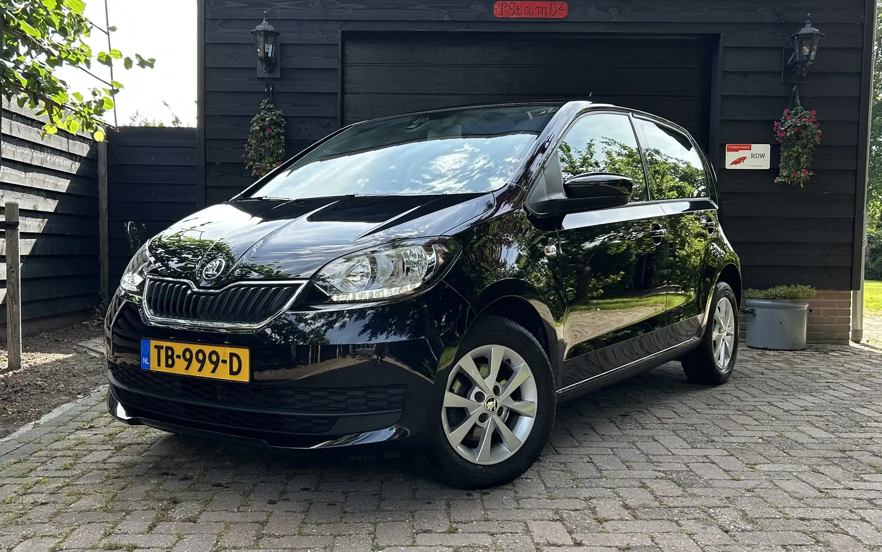 Skoda Citigo 1.0 G-TEC Ambit. Airco | nwe. apk | garantieSkoda! Zwart - 1