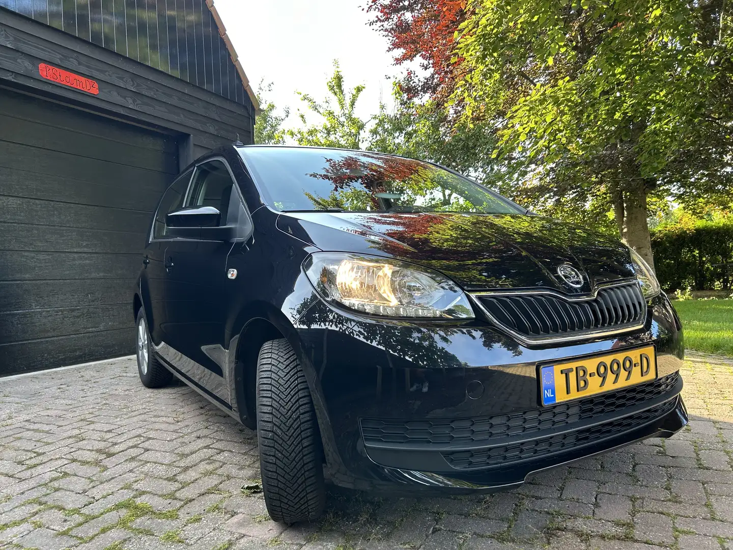 Skoda Citigo 1.0 G-TEC Ambit. Airco | nwe. apk | garantieSkoda! Zwart - 2